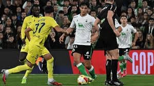 31岁游泳奥运冠军大婚，英媒调侃：迎娶亿万富豪千金给儿子当后妈