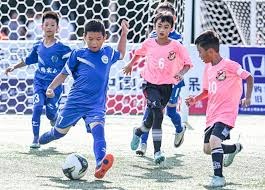 霍华德谈詹科：得分能力科比更强，詹姆斯得分多因其打的久